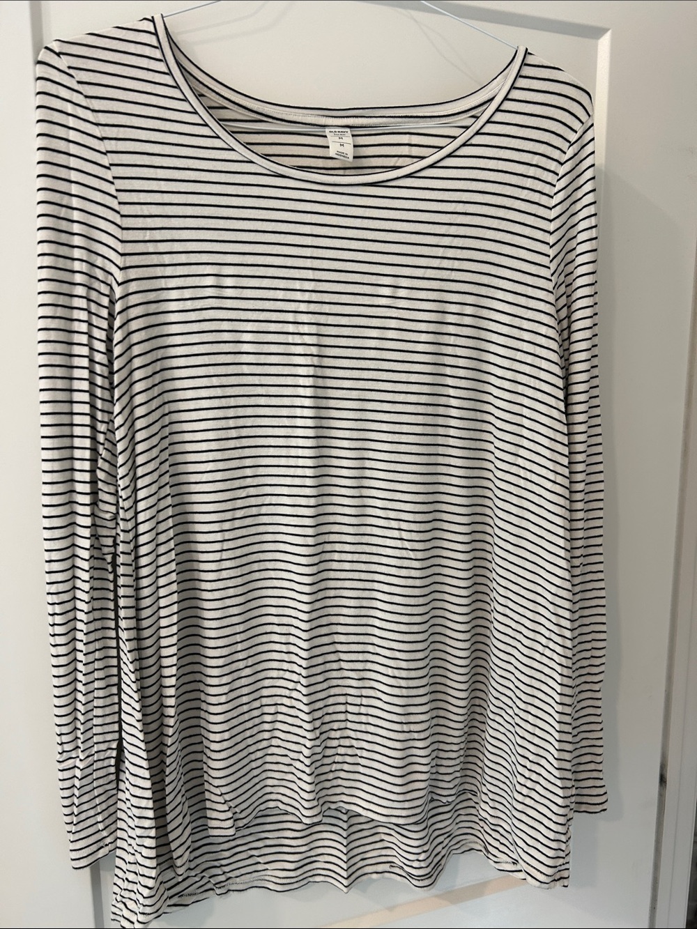 Old Navy White and Black Striped Long-Sleeve Scoop Neck Top